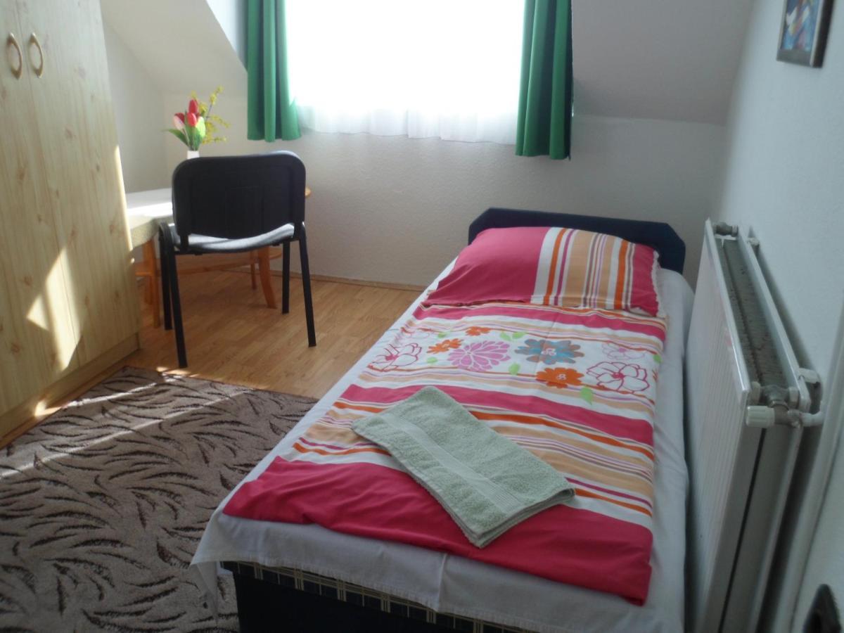 Makai Apartman Hajduszoboszlo Exterior photo